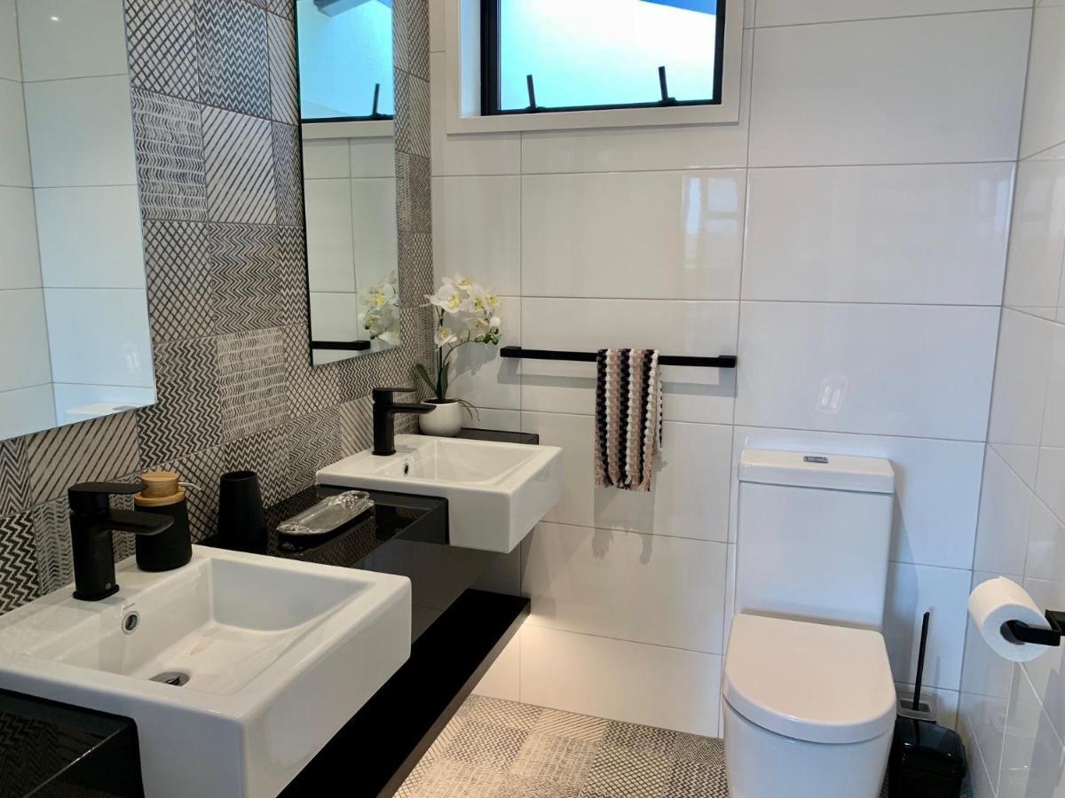 Seaduction Luxury Apartment Napier Bagian luar foto