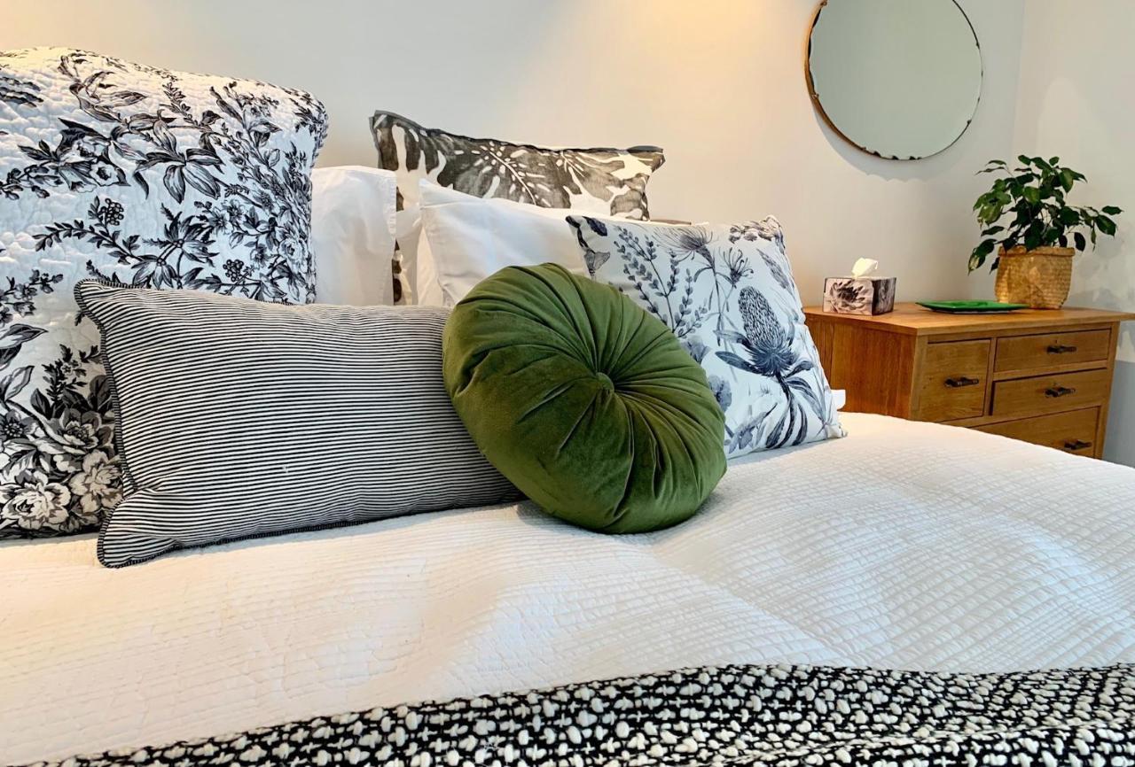 Seaduction Luxury Apartment Napier Bagian luar foto